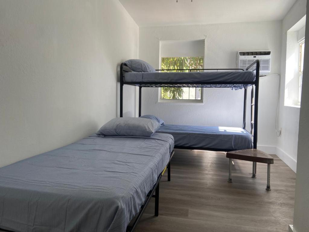 Eco-Shared Wynwood Hostel Miami Exterior foto